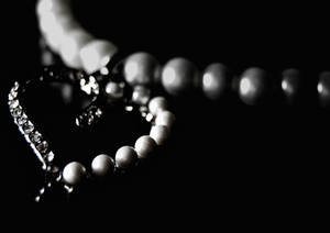 Heart of pearls