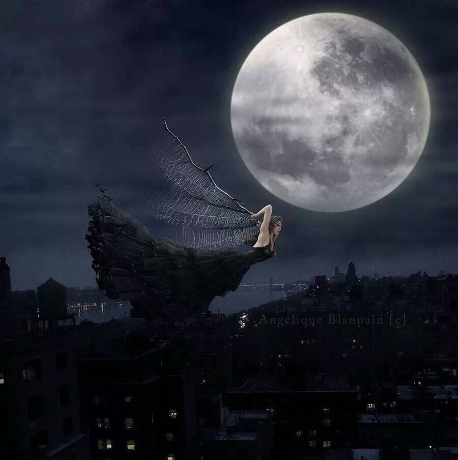 Lonely moon. Луна падает. Луна над городом. Полнолуние и ведьма. Город на Луне.