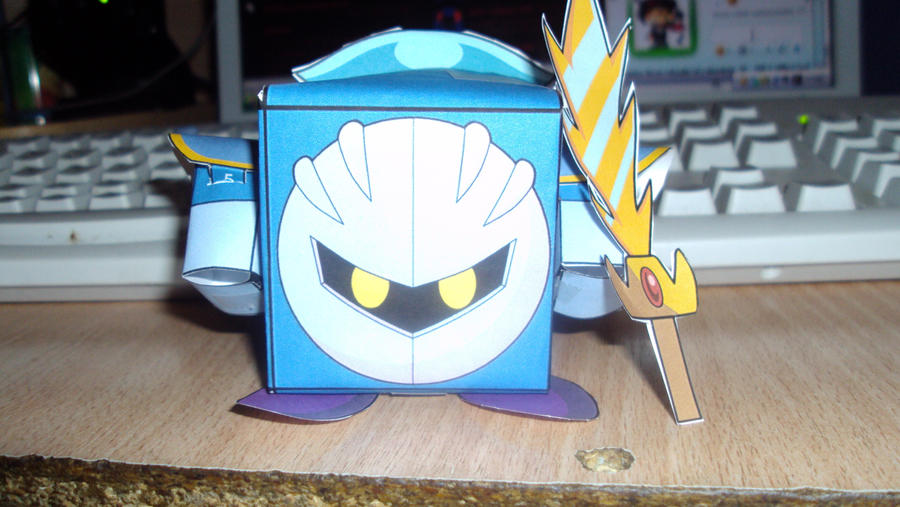 Paper Craft Meta Knight by DaAweUmbre on DeviantArt