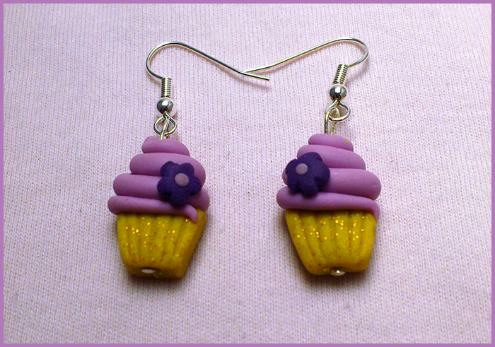 Cupcake earrings