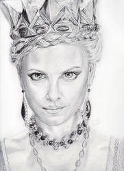 Queen Ravana - Charlize Theron