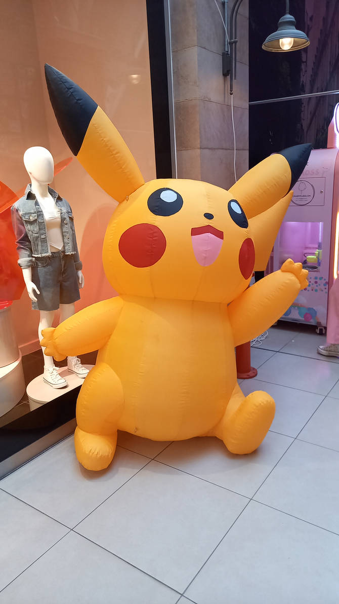 An Inflatable Pikachu at Comic-Con by RyanStudios2003 on DeviantArt