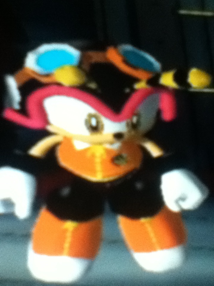 Charmy by OhYeahCartoonsFan on DeviantArt