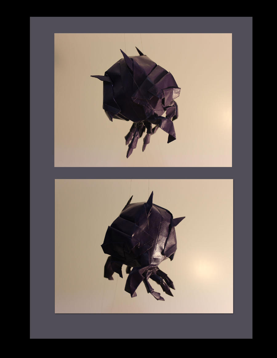 ZERG ORIGAMI - overlord.