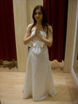 .white dress praying II.