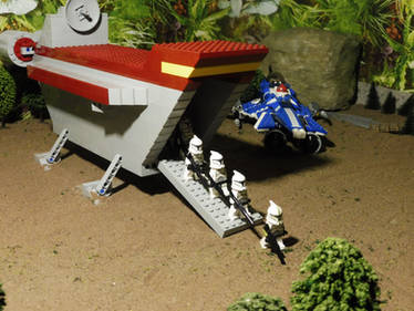 CR-20 troop carrier lands clone squadron on Yavin