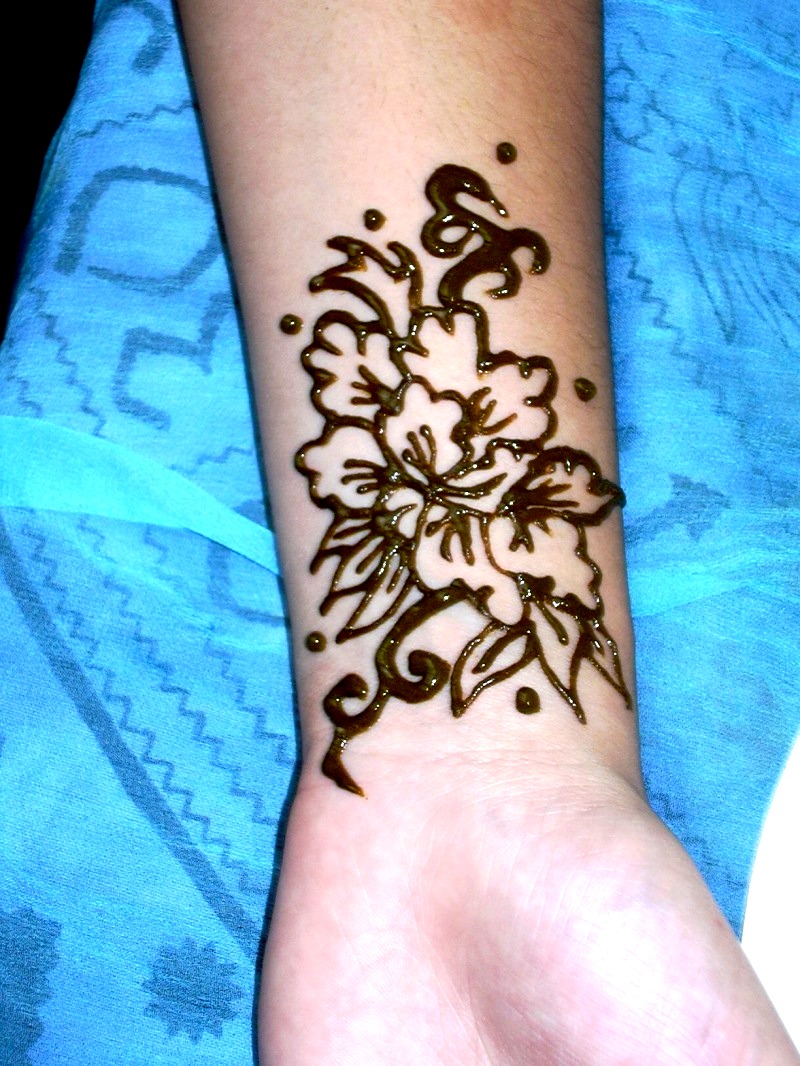 Wrist Flower Swirl