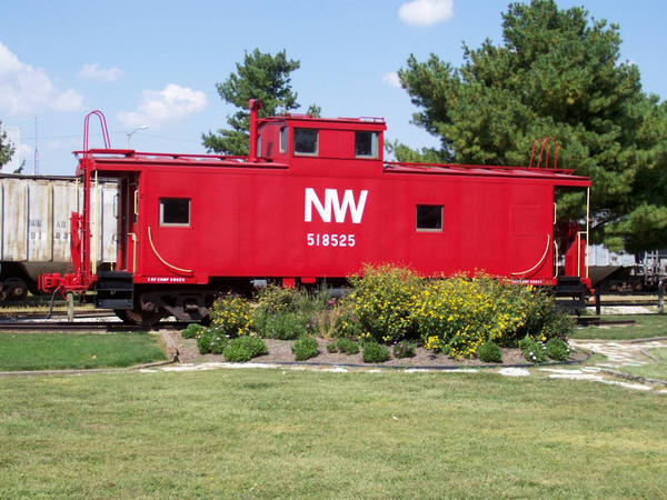 NW Caboose 518525