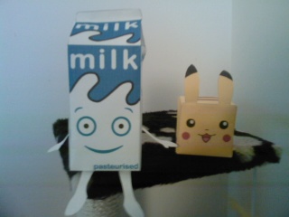 Papercraft - Pikachu and Milk