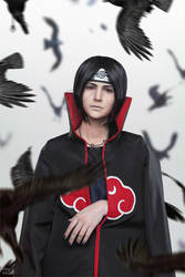 Itachi Uchiha cosplay by Elena89Hikari