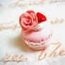 Macaron with rose