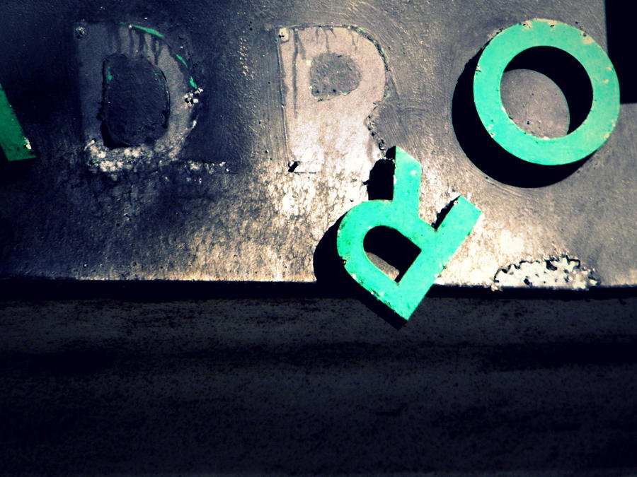 Hanging R by Boricuadrado on DeviantArt