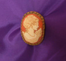 Cameo Pendant