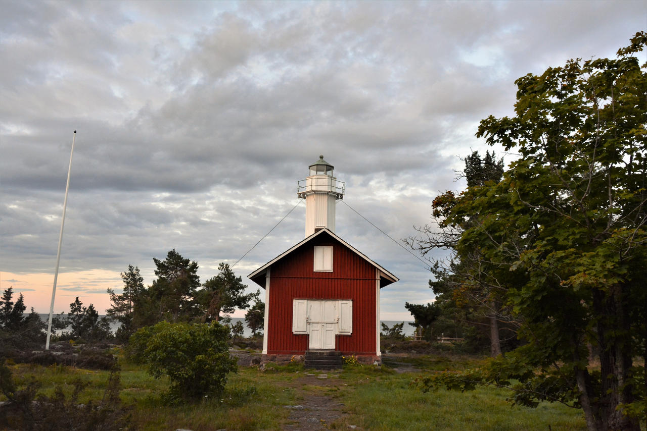 Lighthouse Rostand Lighthouse by RobertNylund on DeviantArt
