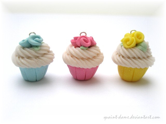 Cupcakes with Roses