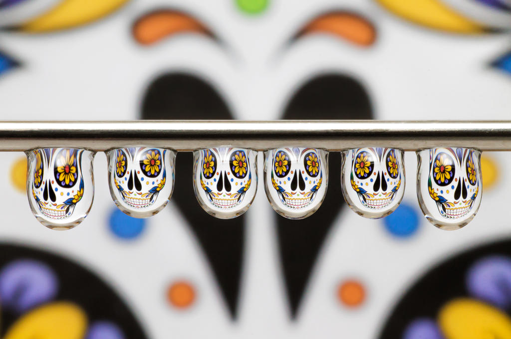 Candy Skull Drops by needcaffine