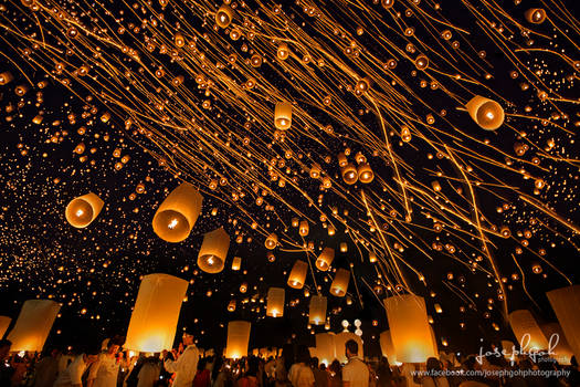Yi Peng Lantern Festival 2014, Chiang Mai