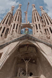 Sagrada Familia by lesogard