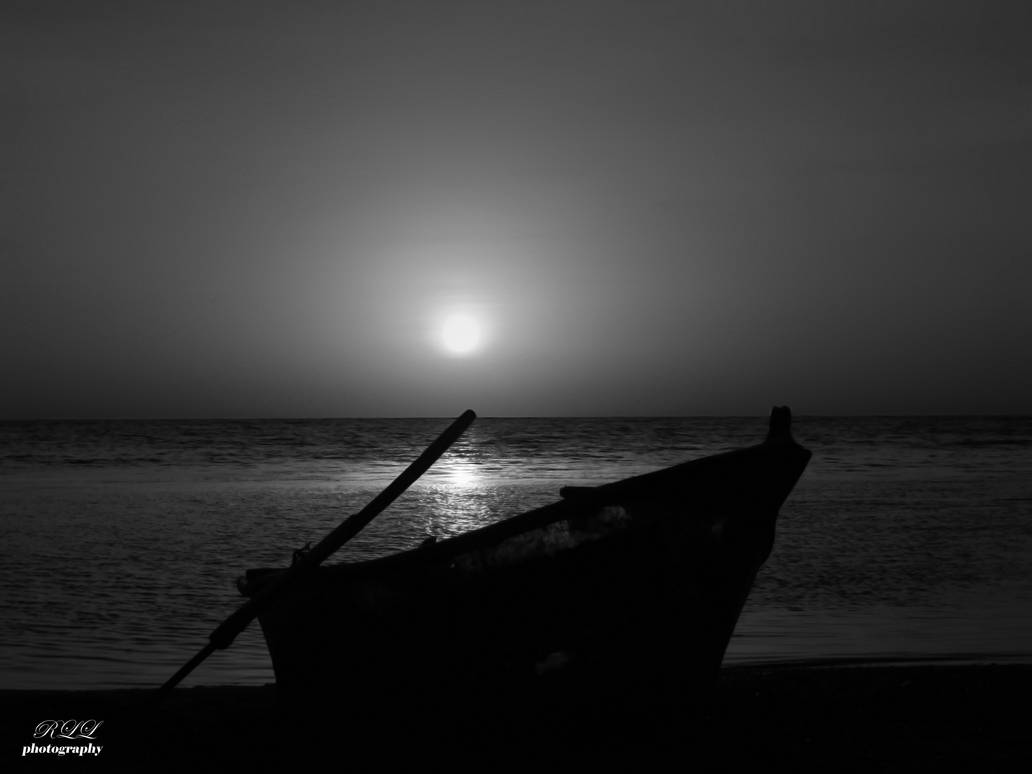 Dawn in Black n' White by LazareLobo on DeviantArt