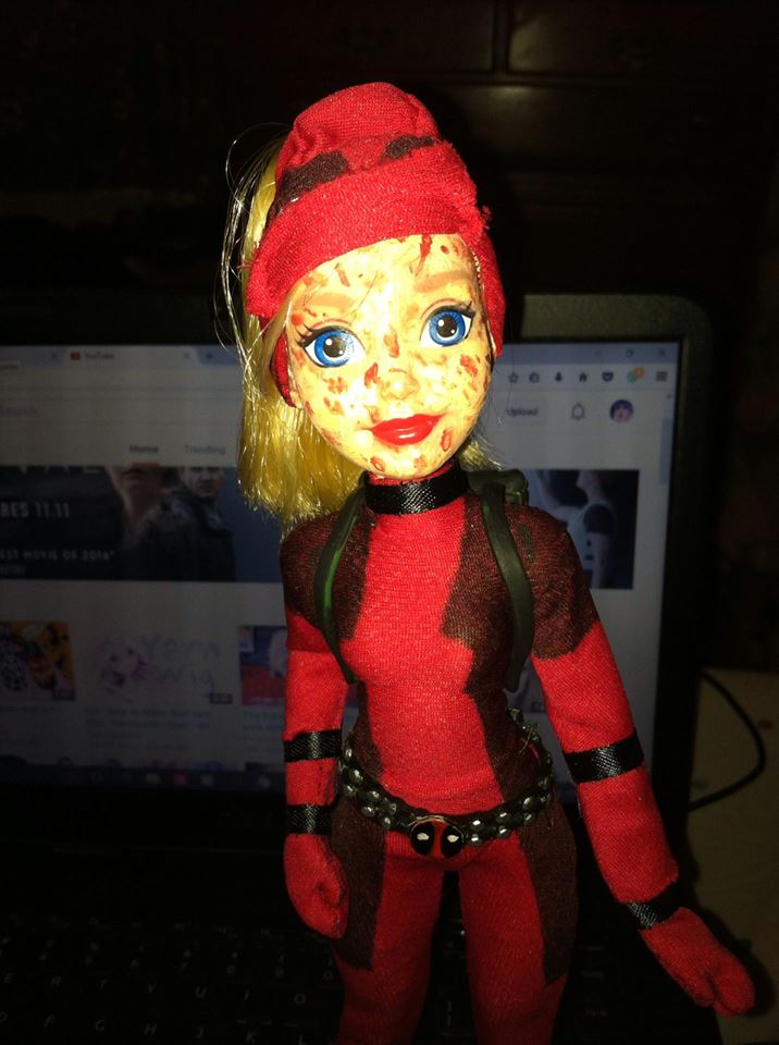 Lady Deadpool doll 2