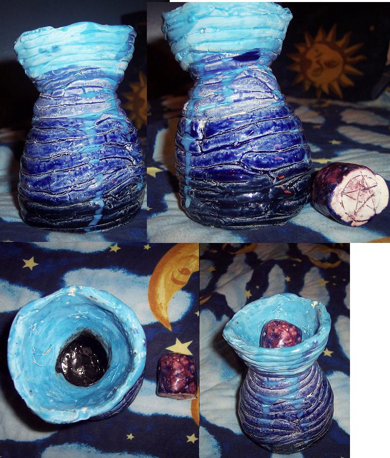 Blue Coil Pot with stopper