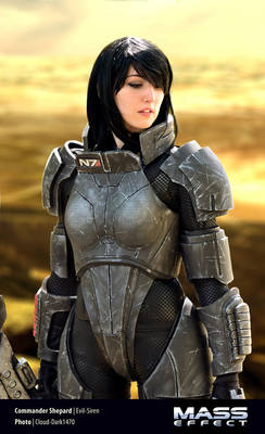 Commander Shepard (femshep) Mass Effect Cosplay 02