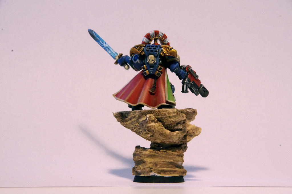 An Ultramarine Champion ! by karezeg on DeviantArt