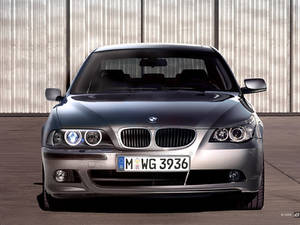 BMW 5-series face-2-face
