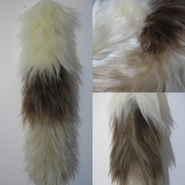 Custom Blended Yarn Tail