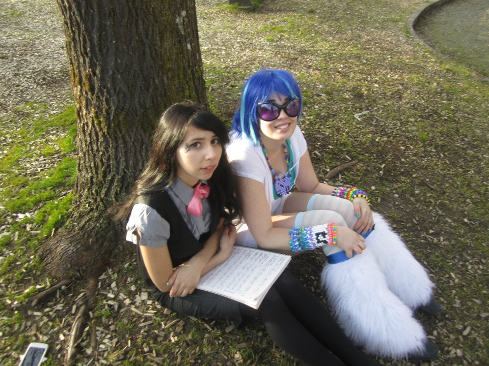 Octavia and Vinyl Scratch: Making Music