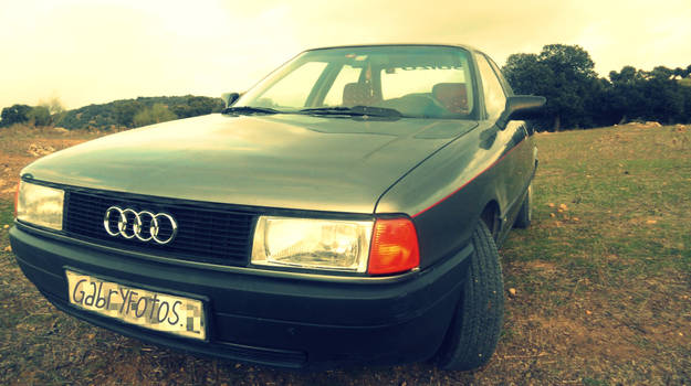 Audi 80  1