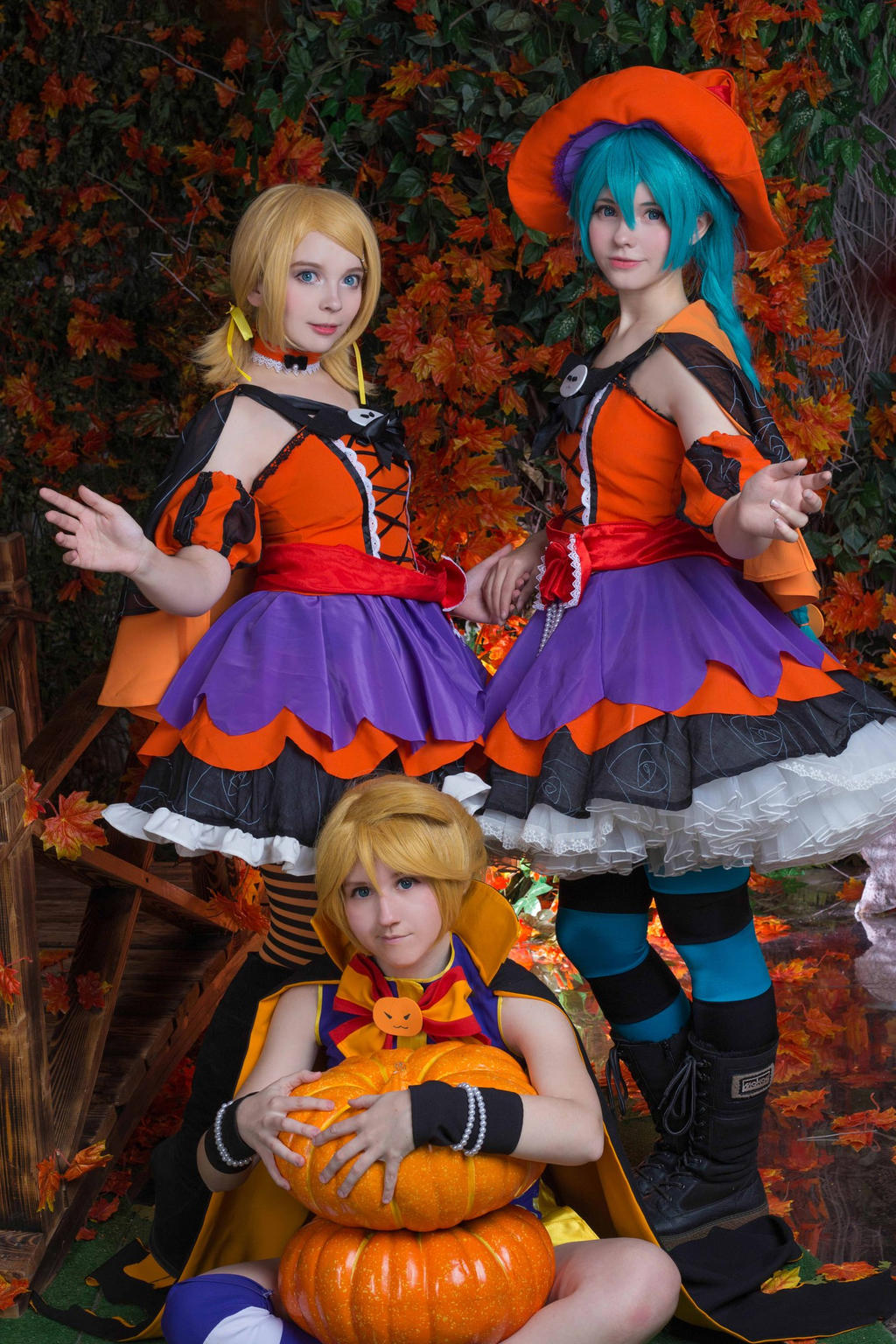 Lin X Rin Kagamine Len x Rin Plus Cosplay on Len-x-Rin-Fanclub - DeviantArt
