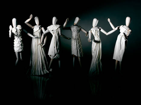 Paper Sculpture Fashion