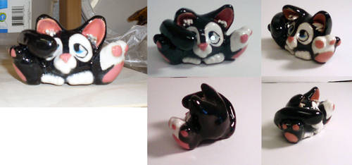 Cute Kitten Ball Ceramic by TerraLove