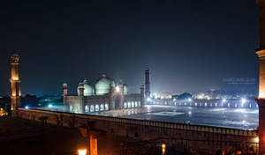 Badshahi Masjid