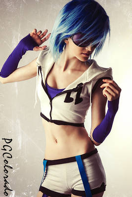 Vinyl Scratch cosplay