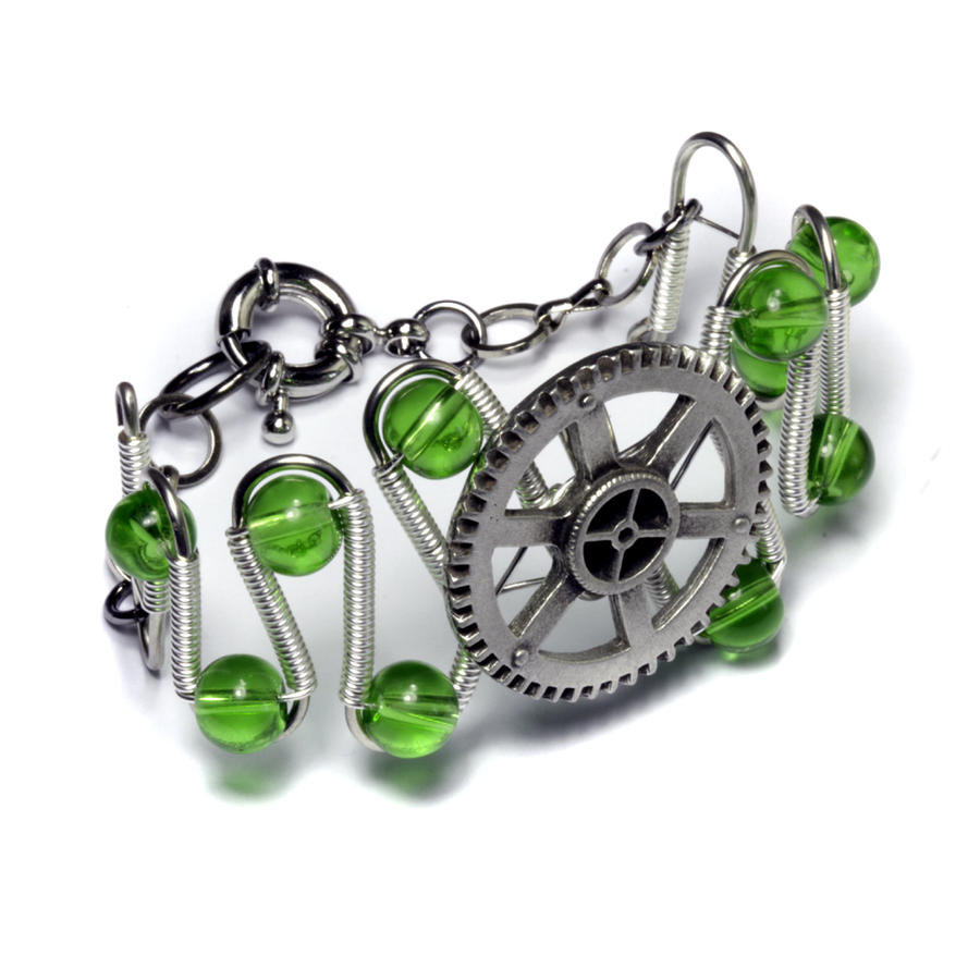 Steampunk Bracelet Green Gear