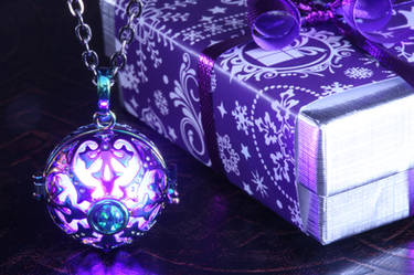 Magical glowing locket with opal