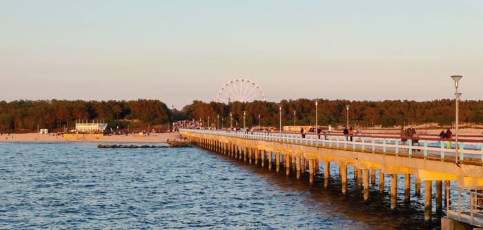 FERRIS WHEEL