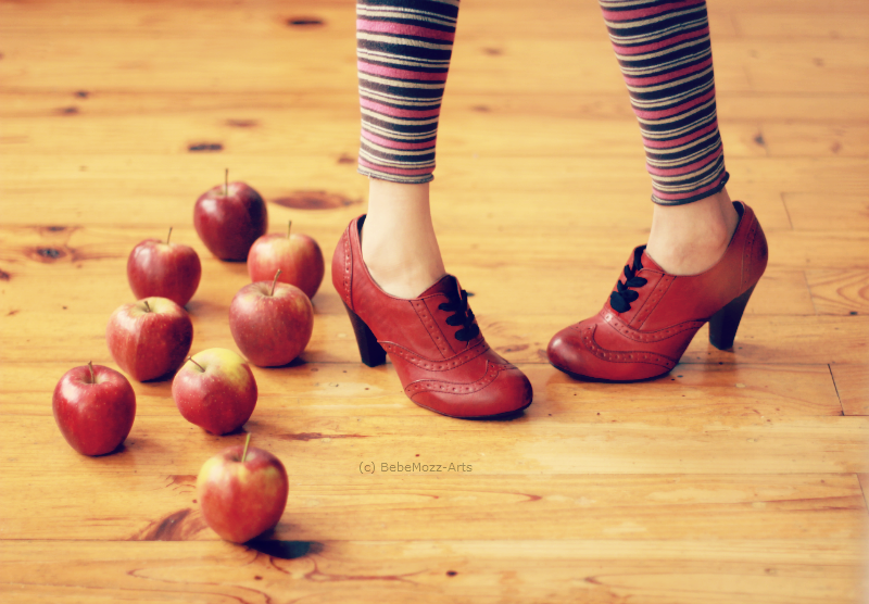 Dances with Apples