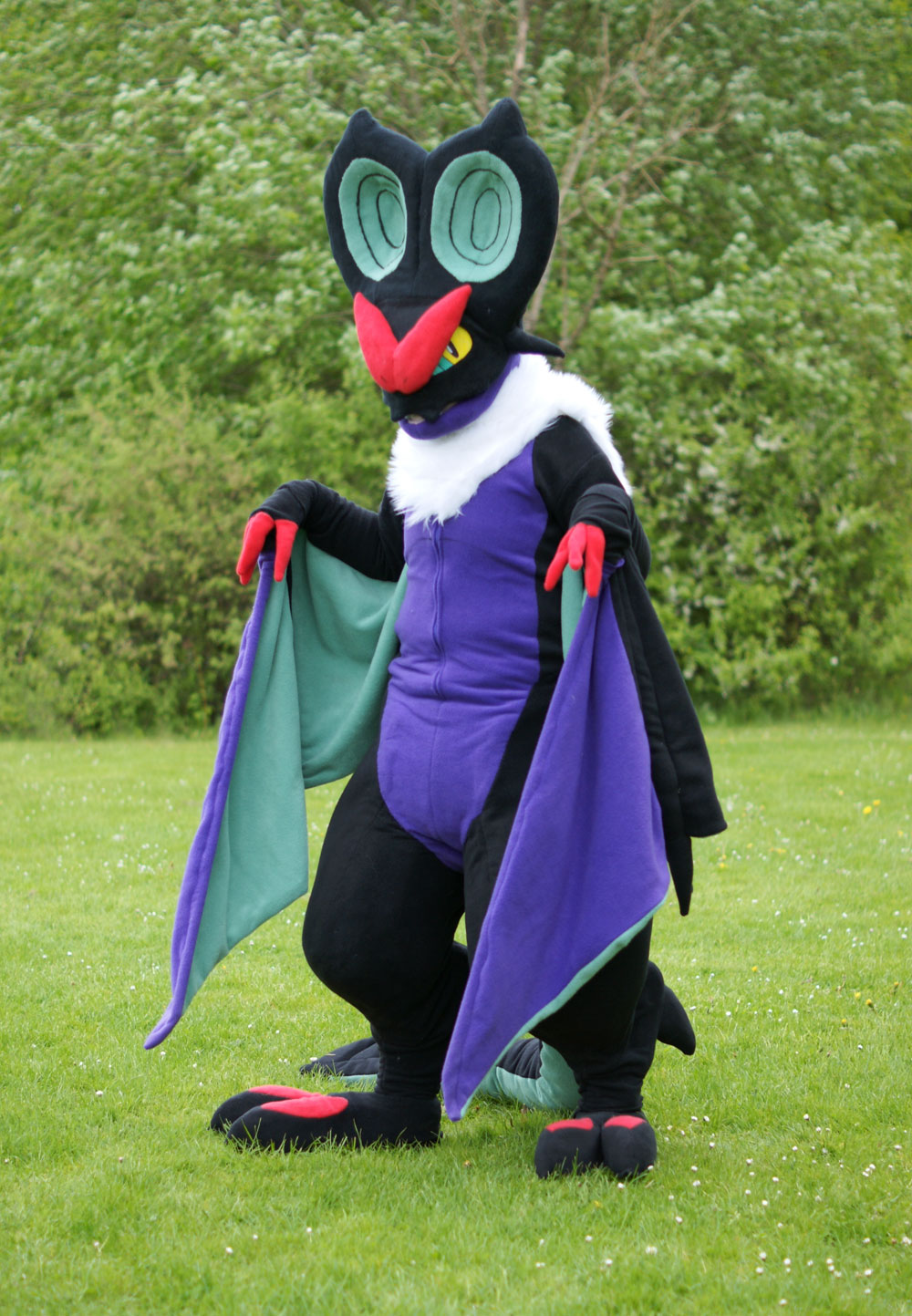 Noivern cosplay