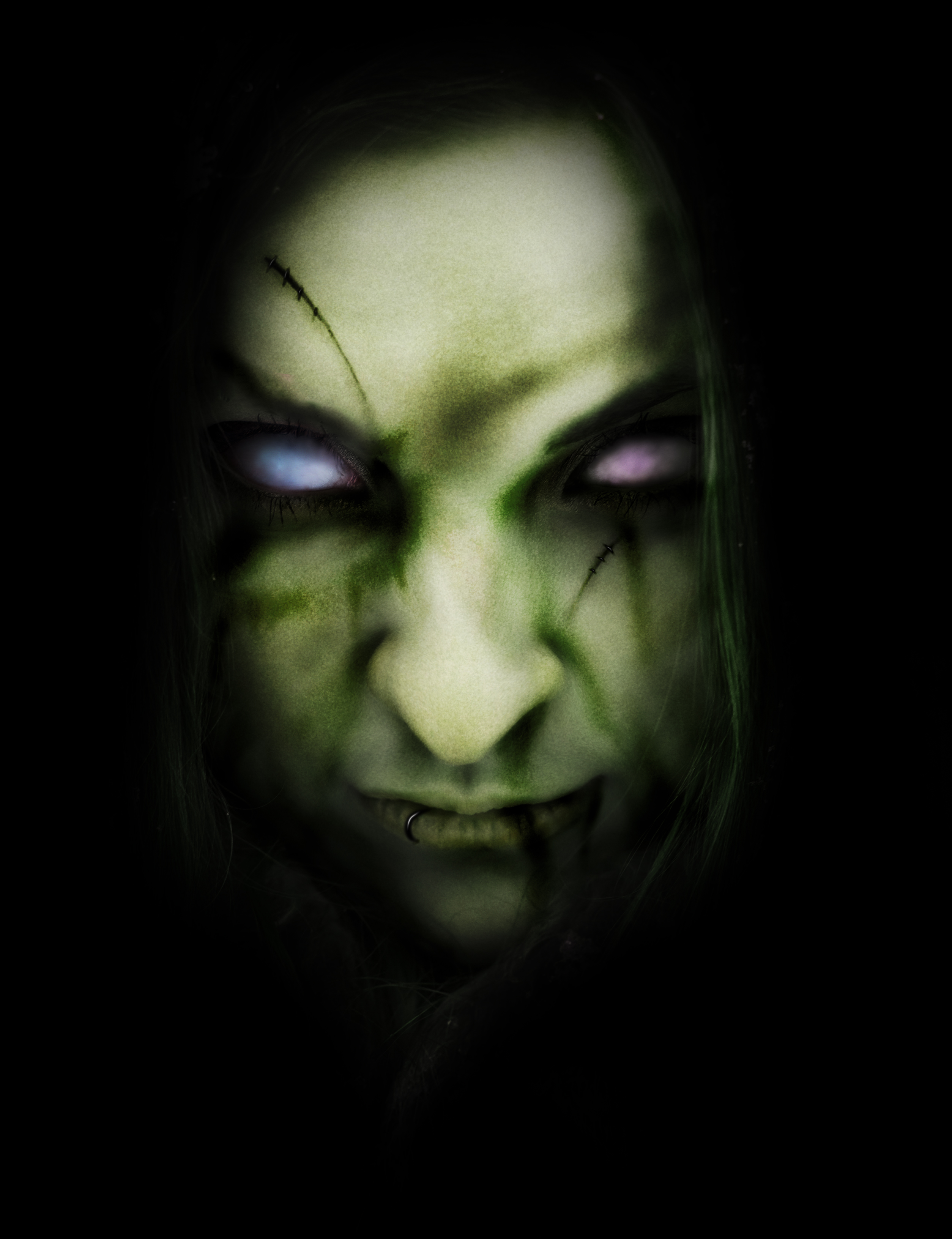 Scary Face by 4ppl3b01 on DeviantArt