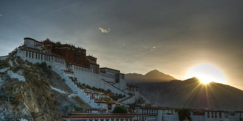 Potala palace - sunrise