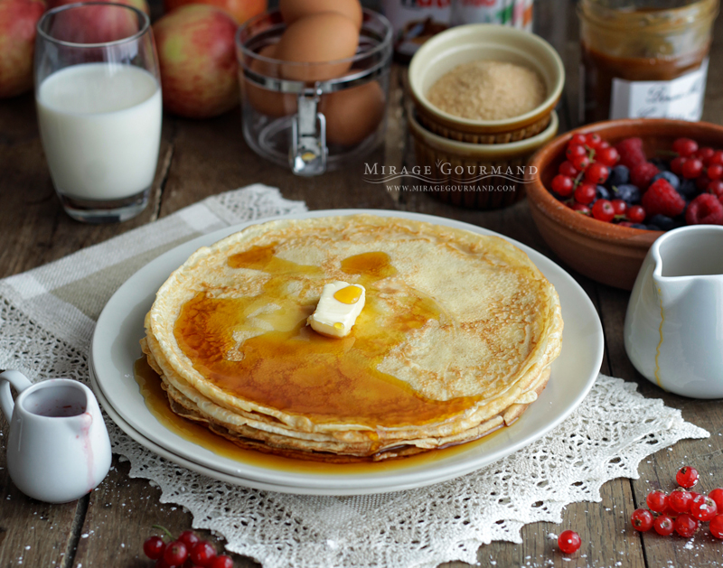 Pancakes with maple syrup