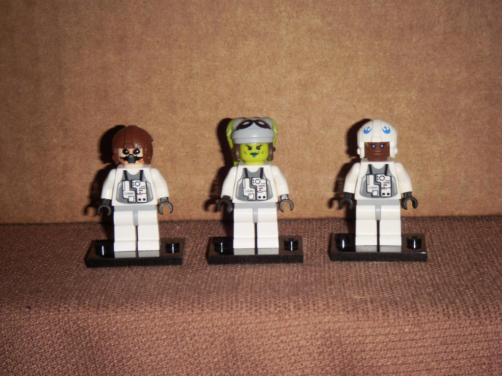 Lego Rebel Pilots 4