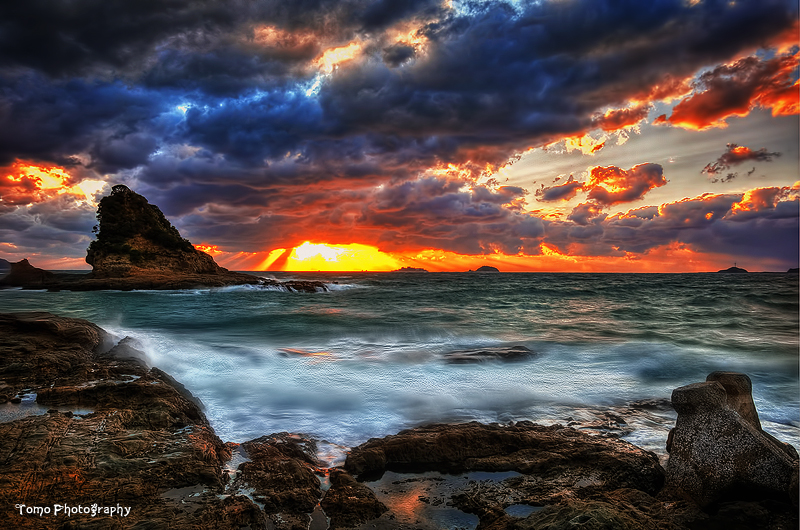 DAWN by TOMOHDR DAWN by TOMOHDR