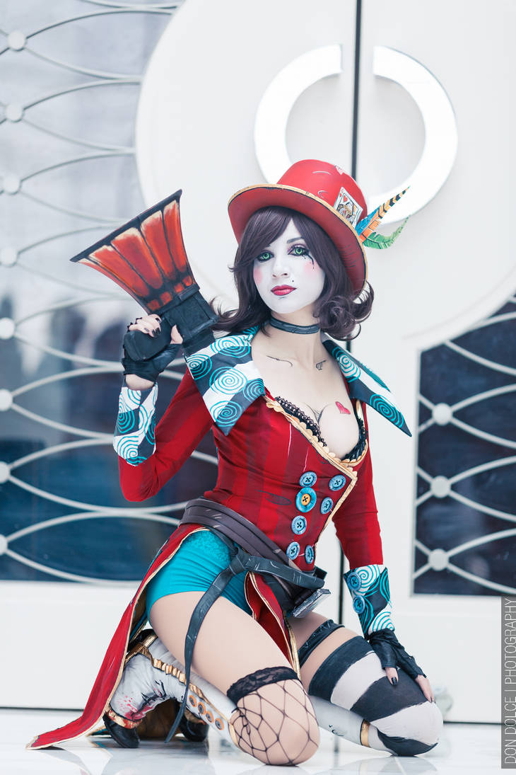 Moxxi 12