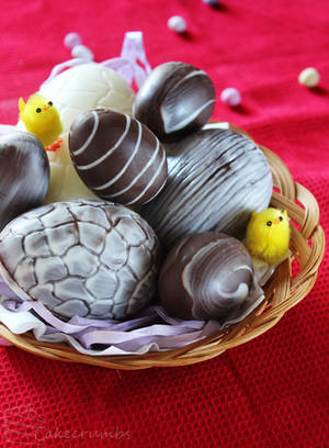 Home-made Chocolate Easter Eggs