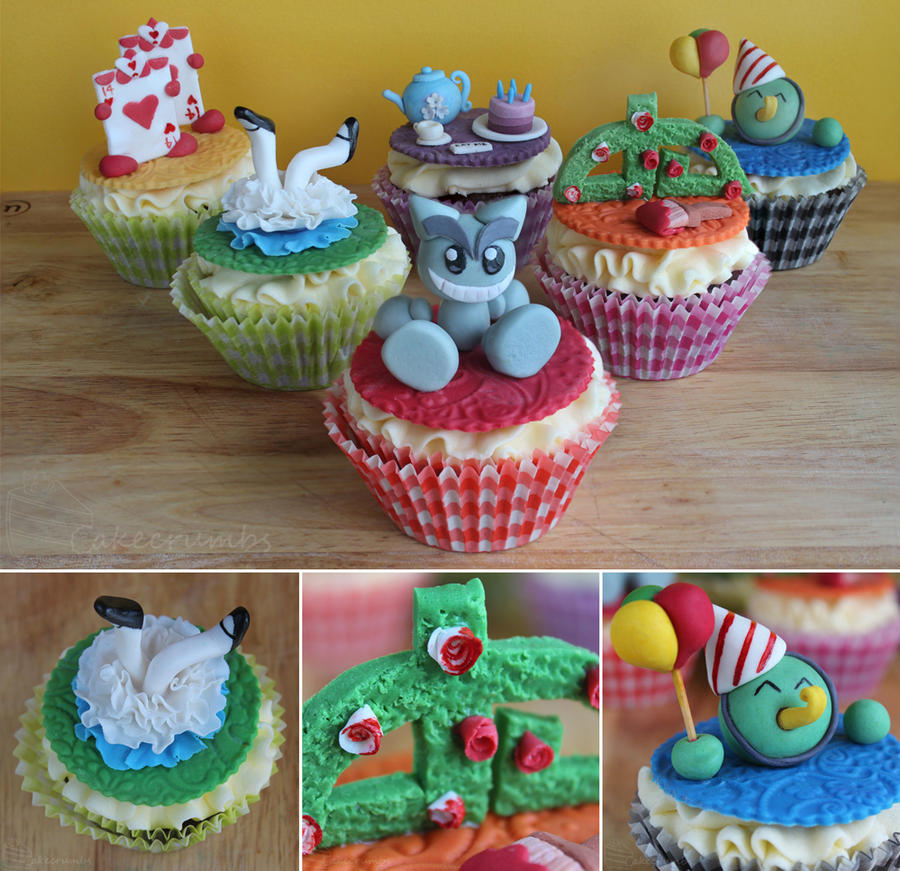 deviantART's 14th Birthday Cupcakes