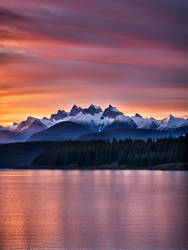 Sunrise over the mountains on the Isle of Sky